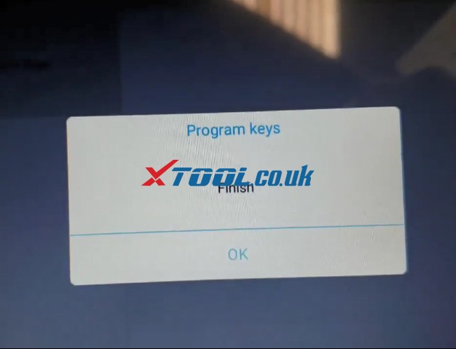 Xtool X100 Pad3 کلیدهای اضافی برای رنو داستر (داچیا) 2014 - 12 اضافه می کند